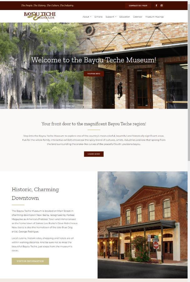 Chateau Royale, Pet Friendly, On Bayou, Downtown! New Iberia Exterior photo